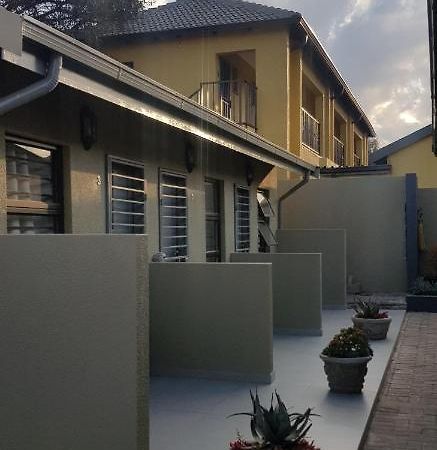 Salas Stay, Midrand Eksteriør billede