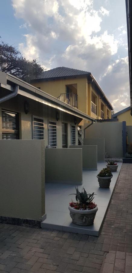 Salas Stay, Midrand Eksteriør billede