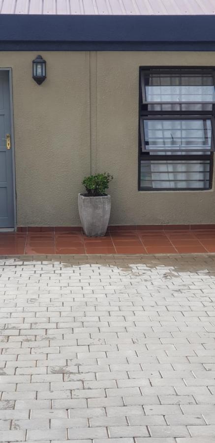 Salas Stay, Midrand Eksteriør billede
